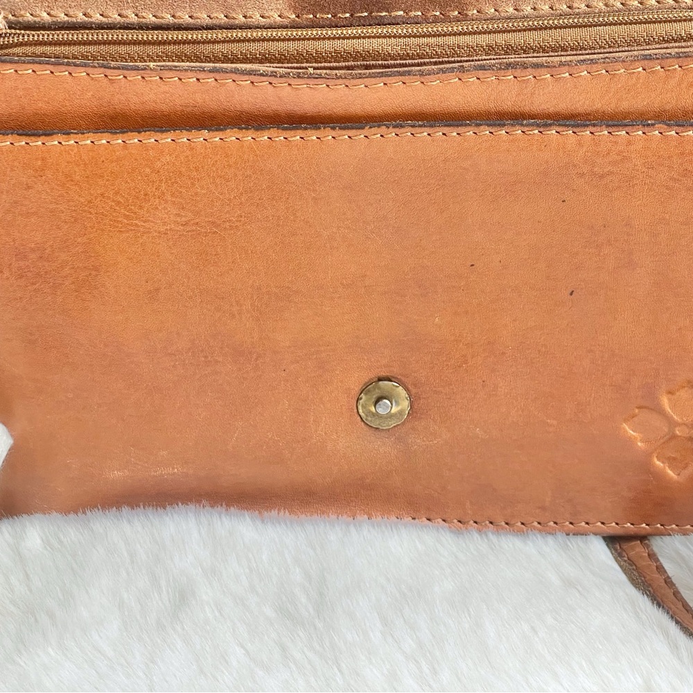 Great Condition PATRICIA NASH CROSSBODY Embossed Leather Detailing & 2 STRAPS - Picture 9 of 14